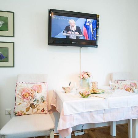 B&B Pletna A Double Lake-View Room Bled Bagian luar foto