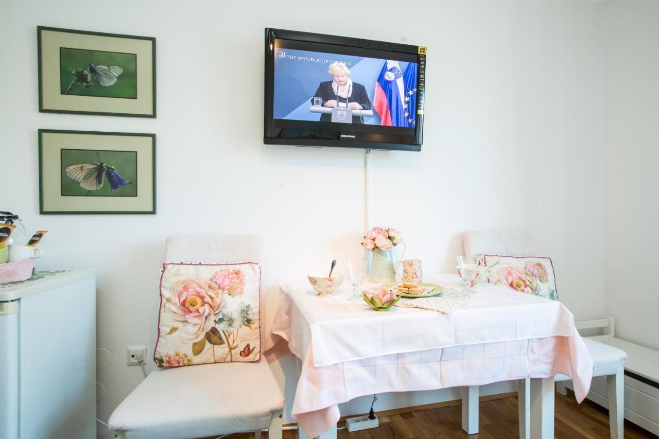B&B Pletna A Double Lake-View Room Bled Bagian luar foto