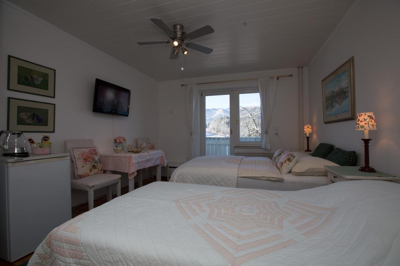 B&B Pletna A Double Lake-View Room Bled Bagian luar foto