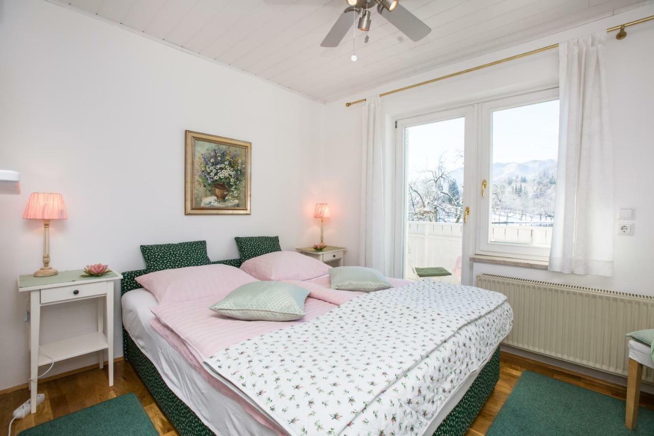 B&B Pletna A Double Lake-View Room Bled Bagian luar foto
