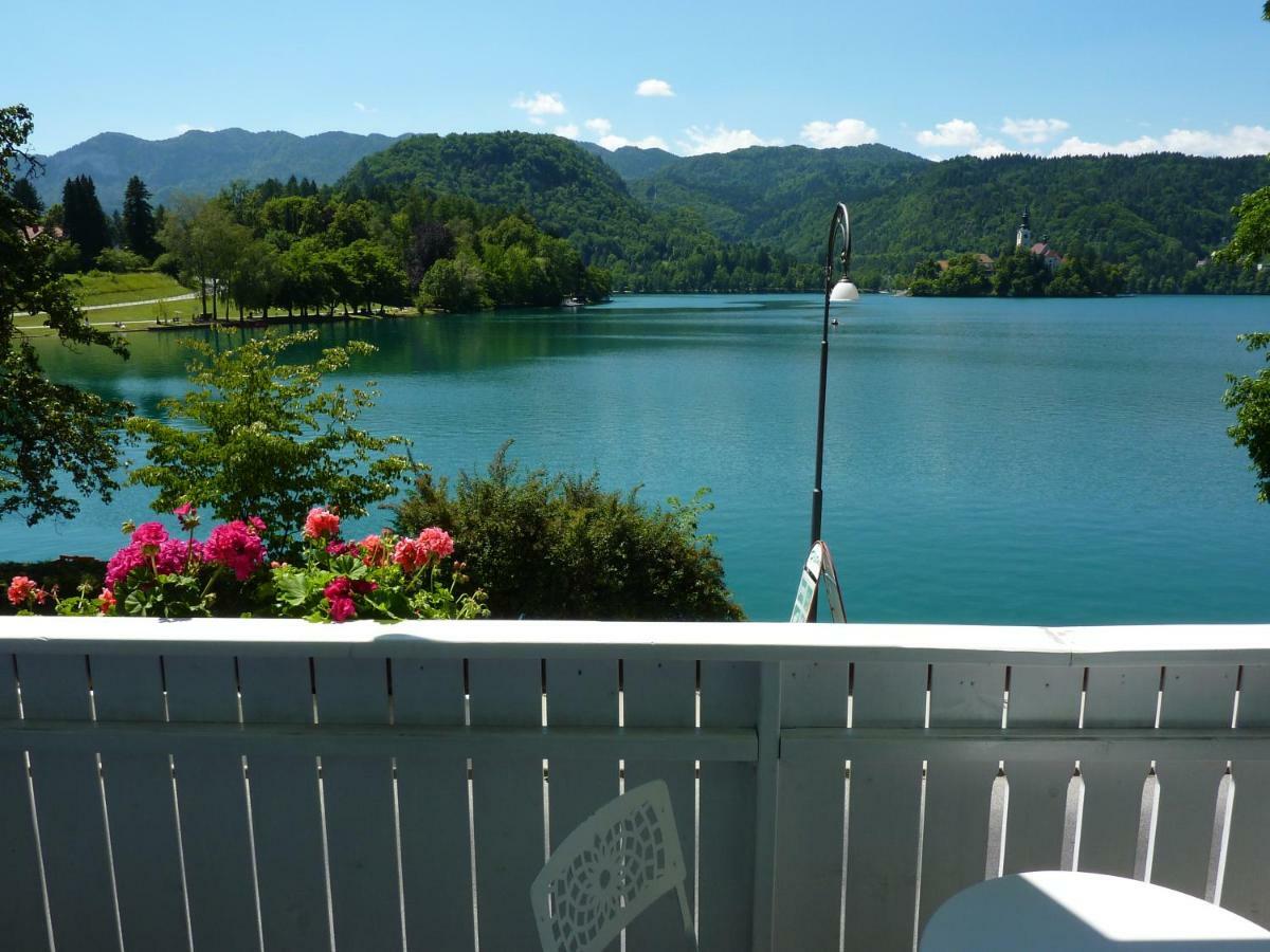B&B Pletna A Double Lake-View Room Bled Bagian luar foto