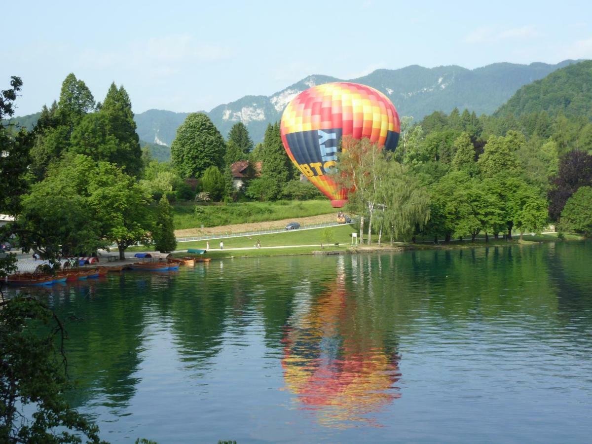 B&B Pletna A Double Lake-View Room Bled Bagian luar foto